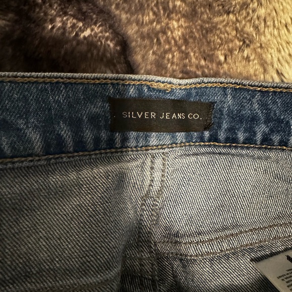 SILVER JEANS HIGHLY DESIRABLE STRAIGHT JEAN - Picture 4 of 5